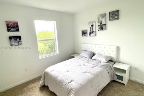 Touwnhouse à vendre à Homestead, Floride: 3 chambres, 136.01 m2 № 2066716 - photo 12