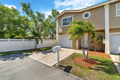 Touwnhouse à Coral Springs, Floride 3 chambres, 123.56 m2 № 1943453