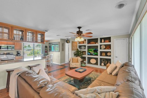 Casa en venta en Port St. Lucie, Florida, 3 dormitorios, 143.91 m2 № 2186559 - foto 13