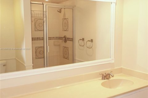 Adosado en venta en West Palm Beach, Florida, 2 dormitorios, 114.83 m2 № 1770335 - foto 27
