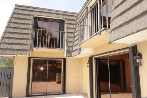 Adosado en venta en West Palm Beach, Florida, 2 dormitorios, 114.83 m2 № 1770335 - foto 4