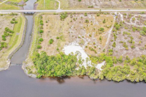 Immobilier commercial à vendre à Palm City, Floride № 2083318 - photo 12