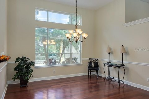 Villa ou maison à louer à Orlando, Floride: 4 chambres, 272.48 m2 № 2384057 - photo 6