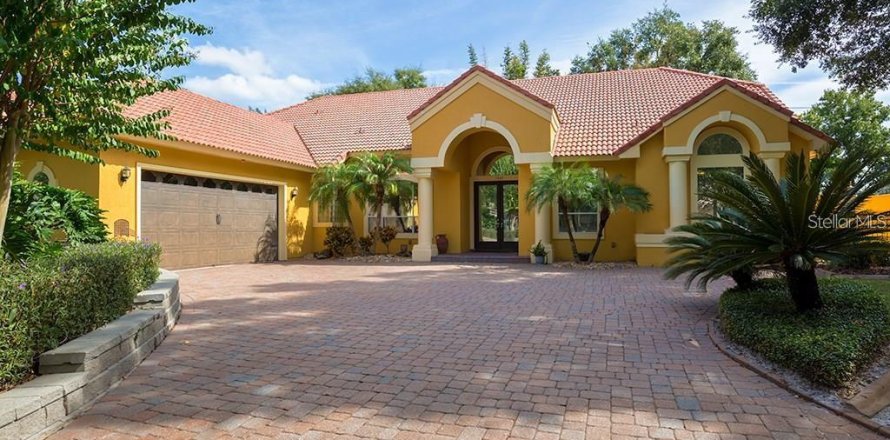 Villa ou maison à Orlando, Floride 4 chambres, 272.48 m2 № 2384057