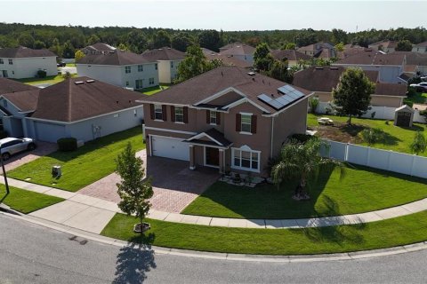 Casa en venta en Kissimmee, Florida, 4 dormitorios, 261.43 m2 № 2358988 - foto 15