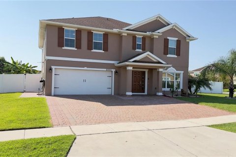 Casa en venta en Kissimmee, Florida, 4 dormitorios, 261.43 m2 № 2358988 - foto 13