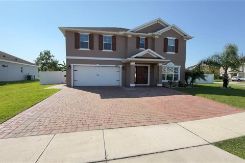 Casa en venta en Kissimmee, Florida, 4 dormitorios, 261.43 m2 № 2358988 - foto 18