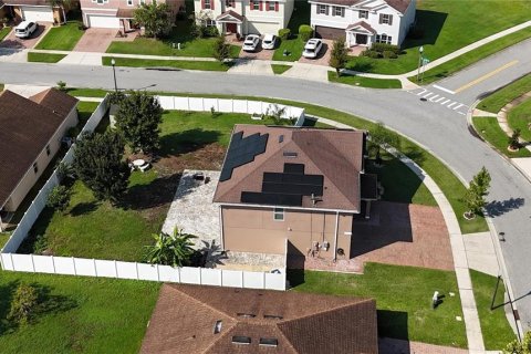 Casa en venta en Kissimmee, Florida, 4 dormitorios, 261.43 m2 № 2358988 - foto 8