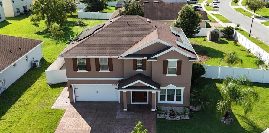 Casa en Kissimmee, Florida 4 dormitorios, 261.43 m2 № 2358988