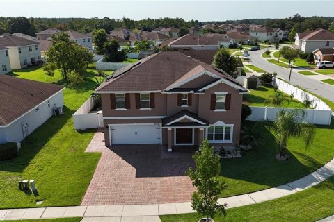 Casa en venta en Kissimmee, Florida, 4 dormitorios, 261.43 m2 № 2358988 - foto 14