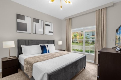 Touwnhouse à vendre à Kissimmee, Floride: 4 chambres, 176.7 m2 № 1422303 - photo 11