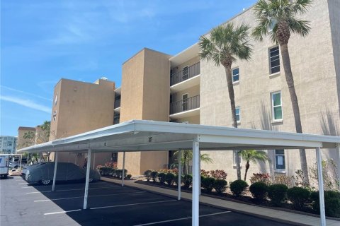 Condominio en venta en South Pasadena, Florida, 1 dormitorio, 55.74 m2 № 1649359 - foto 5