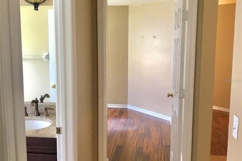 Casa en alquiler en Valrico, Florida, 3 dormitorios, 140.84 m2 № 2107501 - foto 10
