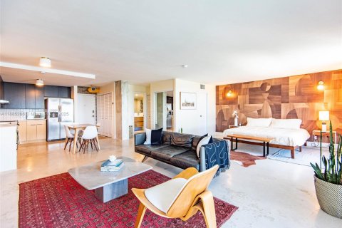 Купить кондоминиум в Норт-Бей-Виллидж, Флорида 1 спальня, 70.61м2, № 1931248 - фото 21