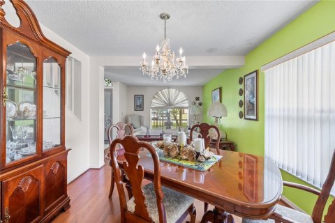 Casa en venta en Tampa, Florida, 4 dormitorios, 202.62 m2 № 2314458 - foto 15