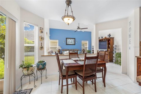 Casa en venta en Tampa, Florida, 4 dormitorios, 202.62 m2 № 2314458 - foto 10