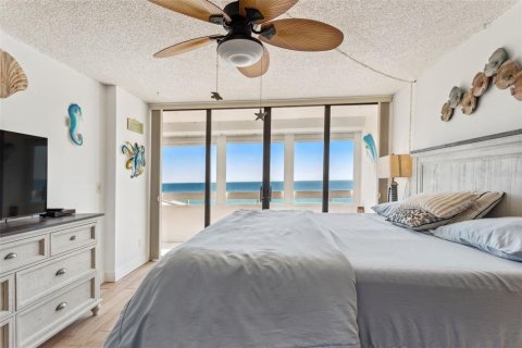 Copropriété à vendre à Redington Shores, Floride: 2 chambres, 108.23 m2 № 2360903 - photo 20