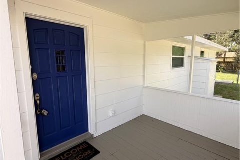 Villa ou maison à louer à Riverview, Floride: 3 chambres, 102.56 m2 № 2395786 - photo 2