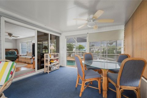 Appartement à louer à Punta Gorda, Floride: 2 chambres, 98.29 m2 № 2133522 - photo 18