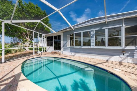 Appartement à louer à Punta Gorda, Floride: 2 chambres, 98.29 m2 № 2133522 - photo 28