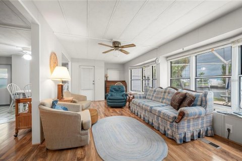 Appartement à louer à Punta Gorda, Floride: 2 chambres, 98.29 m2 № 2133522 - photo 16