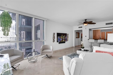 Купить кондоминиум в Майами-Бич, Флорида 2 спальни, 108.7м2, № 1977066 - фото 4