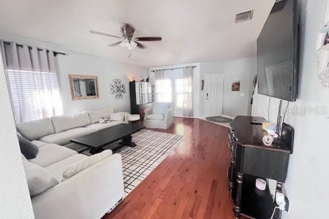 Villa ou maison à vendre à Fish Hawk, Floride: 4 chambres, 198.53 m2 № 1716983 - photo 8