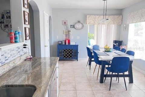 Villa ou maison à vendre à Fish Hawk, Floride: 4 chambres, 198.53 m2 № 1716983 - photo 6