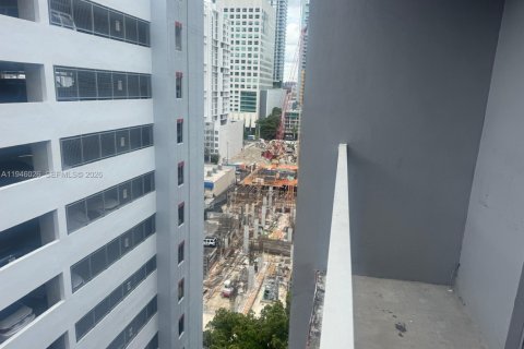 Copropriété à vendre à Miami, Floride: 3 chambres, 97.55 m2 № 2003440 - photo 17