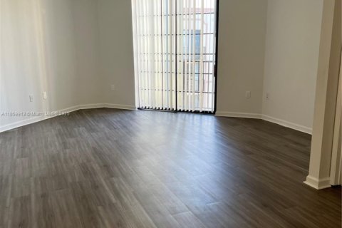 Купить кондоминиум в Холливуд, Флорида 2 спальни, 104.98м2, № 1961320 - фото 13