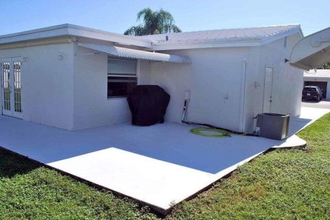Casa en alquiler en Boynton Beach, Florida, 2 dormitorios, 107.4 m2 № 1060219 - foto 1