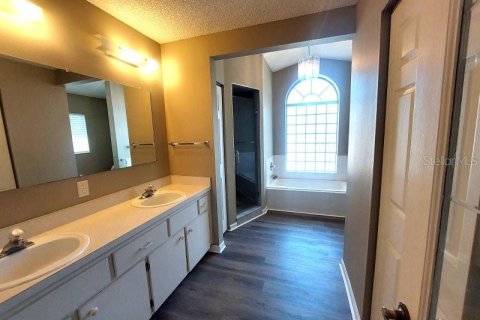 House in Ocala, Florida 2 bedrooms, 109.35 sq.m. № 1760438 - photo 13