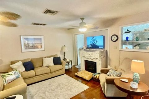 House in Daytona Beach, Florida 3 bedrooms, 102.38 sq.m. № 1778180 - photo 28