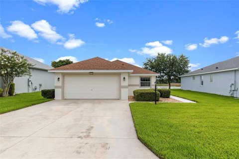 House in Leesburg, Florida 2 bedrooms, 123 sq.m. № 1791842 - photo 3