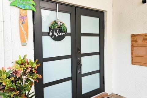 House in Weston, Florida 5 bedrooms, 229.93 sq.m. № 2086551 - photo 4