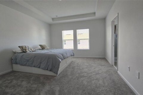 Touwnhouse à louer à Poinciana, Floride: 3 chambres, 176.51 m2 № 2387523 - photo 11