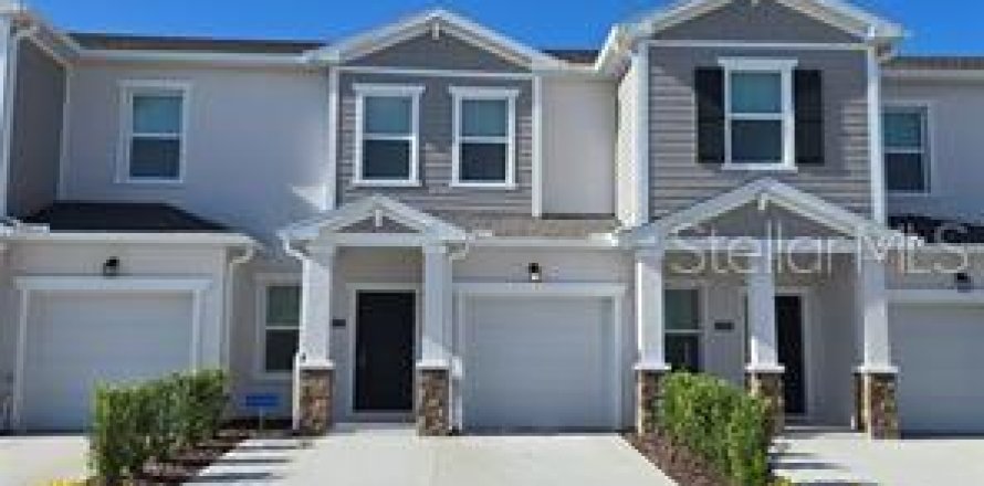 Touwnhouse à Poinciana, Floride 3 chambres, 176.51 m2 № 2387523