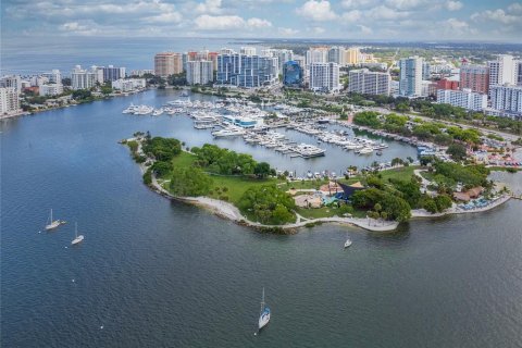 Condo in Sarasota, Florida, 2 bedrooms  № 1297307 - photo 3