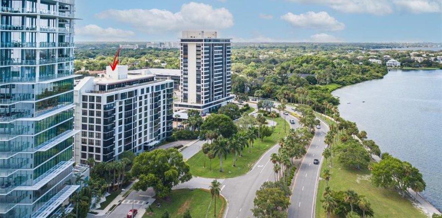 Condo in Sarasota, Florida, 2 bedrooms  № 1297307