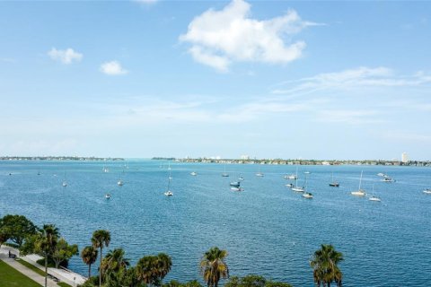 Condo in Sarasota, Florida, 2 bedrooms  № 1297307 - photo 4
