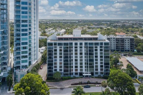 Condo in Sarasota, Florida, 2 bedrooms  № 1297307 - photo 5