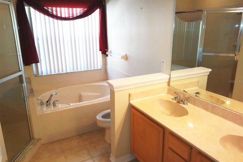 Villa ou maison à vendre à Kissimmee, Floride: 3 chambres, 146.88 m2 № 2287373 - photo 8