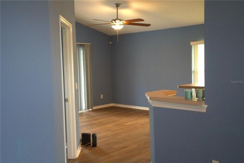 Villa ou maison à vendre à Kissimmee, Floride: 3 chambres, 146.88 m2 № 2287373 - photo 3
