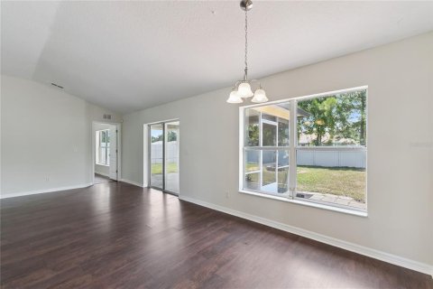 Villa ou maison à vendre à Palm Coast, Floride: 3 chambres, 191.84 m2 № 2277810 - photo 10