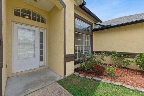 Villa ou maison à vendre à Palm Coast, Floride: 3 chambres, 191.84 m2 № 2277810 - photo 5