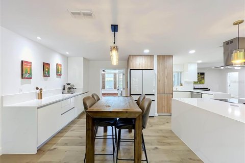 Villa ou maison à vendre à Maitland, Floride: 4 chambres, 268.12 m2 № 2395594 - photo 10