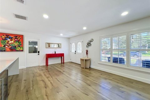Villa ou maison à vendre à Maitland, Floride: 4 chambres, 268.12 m2 № 2395594 - photo 9