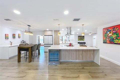 Villa ou maison à vendre à Maitland, Floride: 4 chambres, 268.12 m2 № 2395594 - photo 8