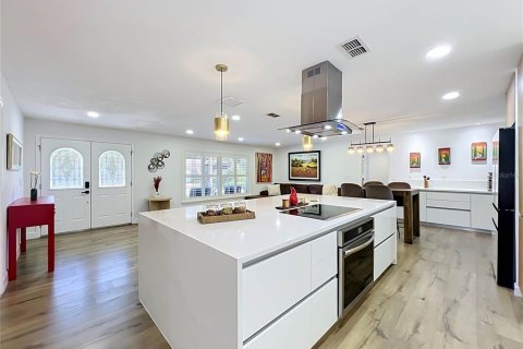 Villa ou maison à vendre à Maitland, Floride: 4 chambres, 268.12 m2 № 2395594 - photo 14