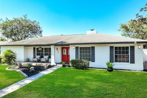 Villa ou maison à vendre à Maitland, Floride: 4 chambres, 268.12 m2 № 2395594 - photo 4